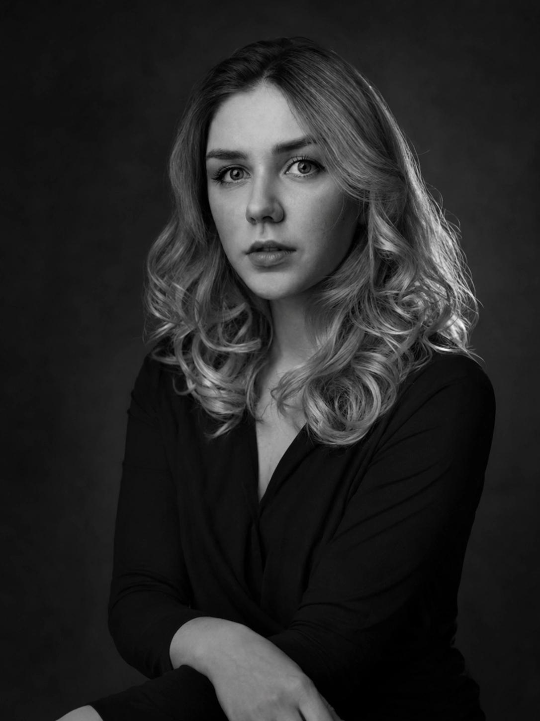 Елизавета Кулева — Артист